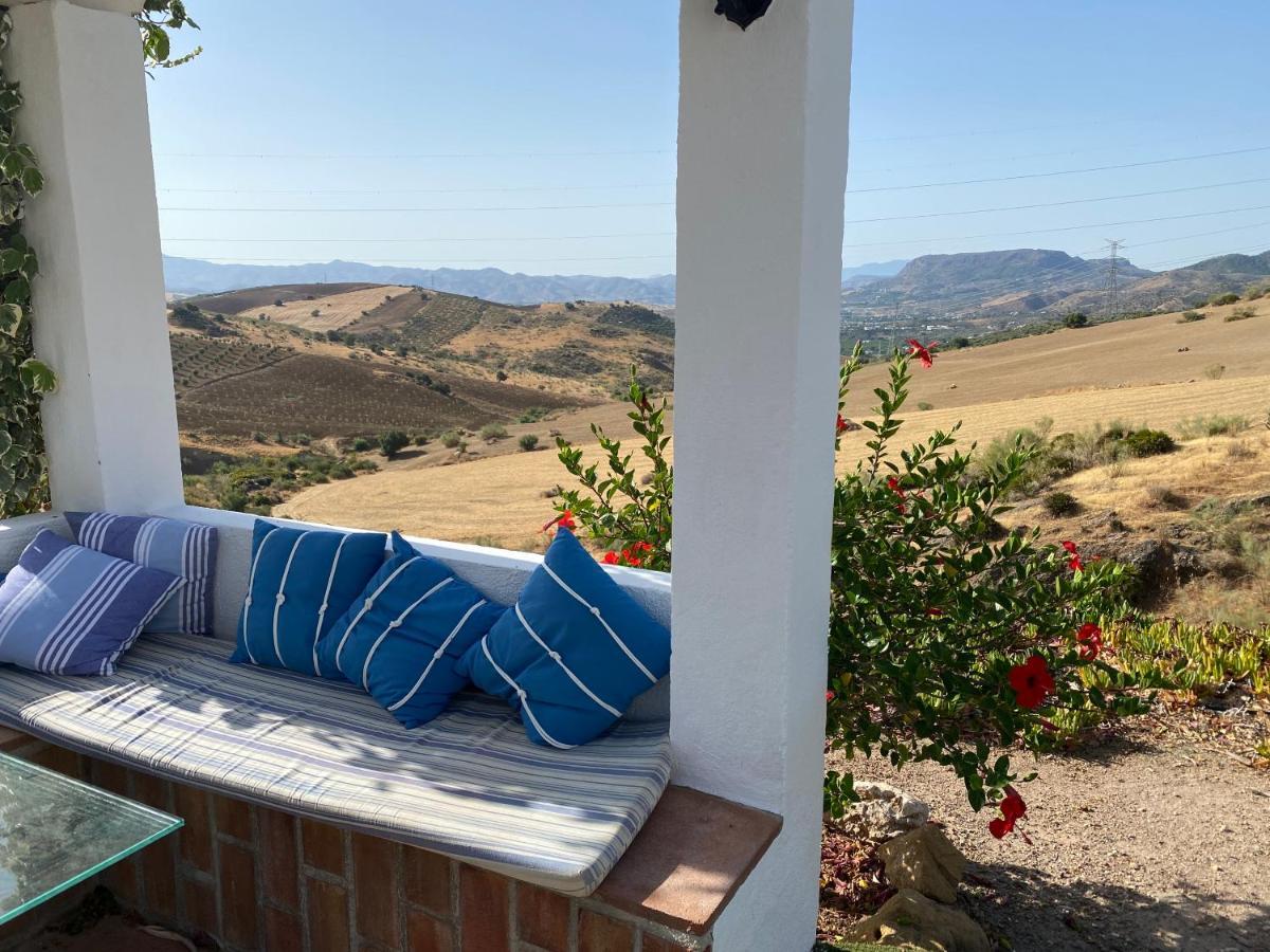 Cortijo Las Palmeras El Chorro อะโลรา ภายนอก รูปภาพ