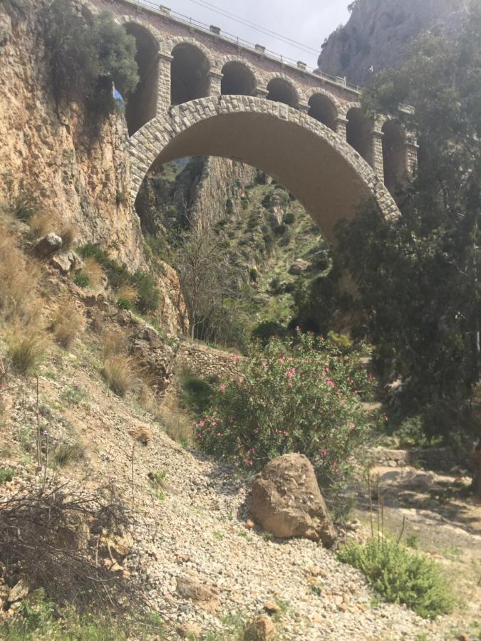 Cortijo Las Palmeras El Chorro อะโลรา ภายนอก รูปภาพ