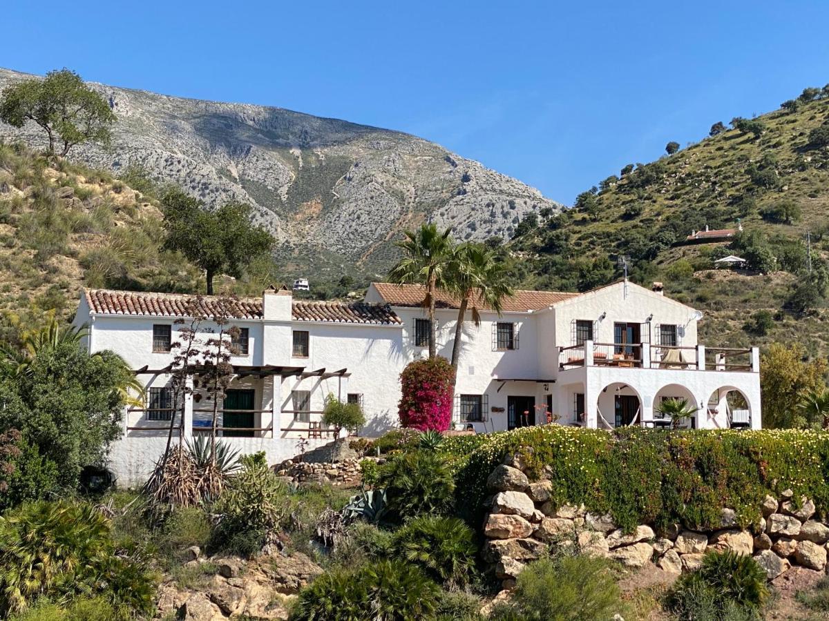 Cortijo Las Palmeras El Chorro อะโลรา ภายนอก รูปภาพ
